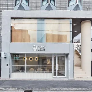  Hostal Tora Asakusa